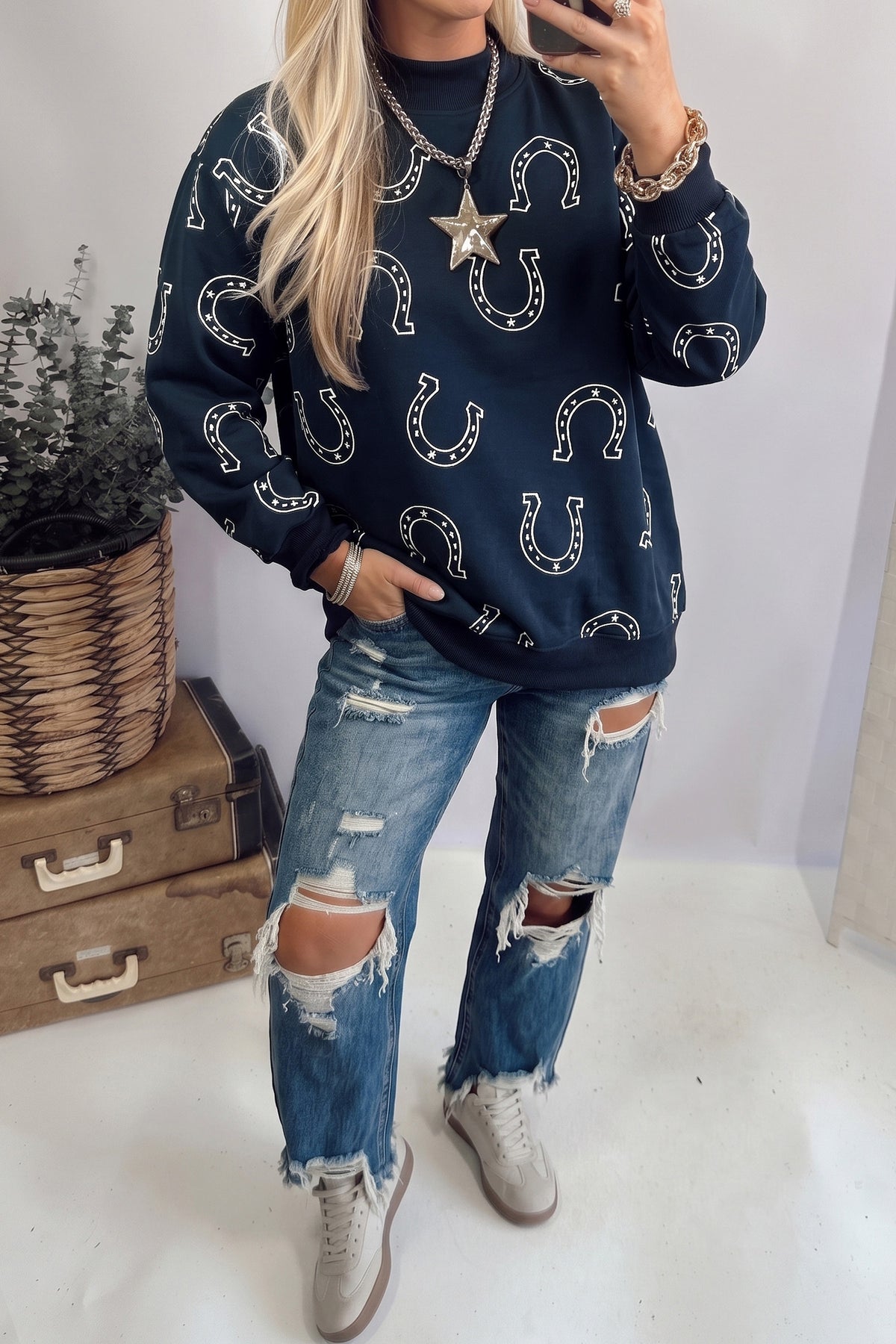 Horseshoe Print Mock Neck Casual Pullover Sweatshirt/2 Colors Options