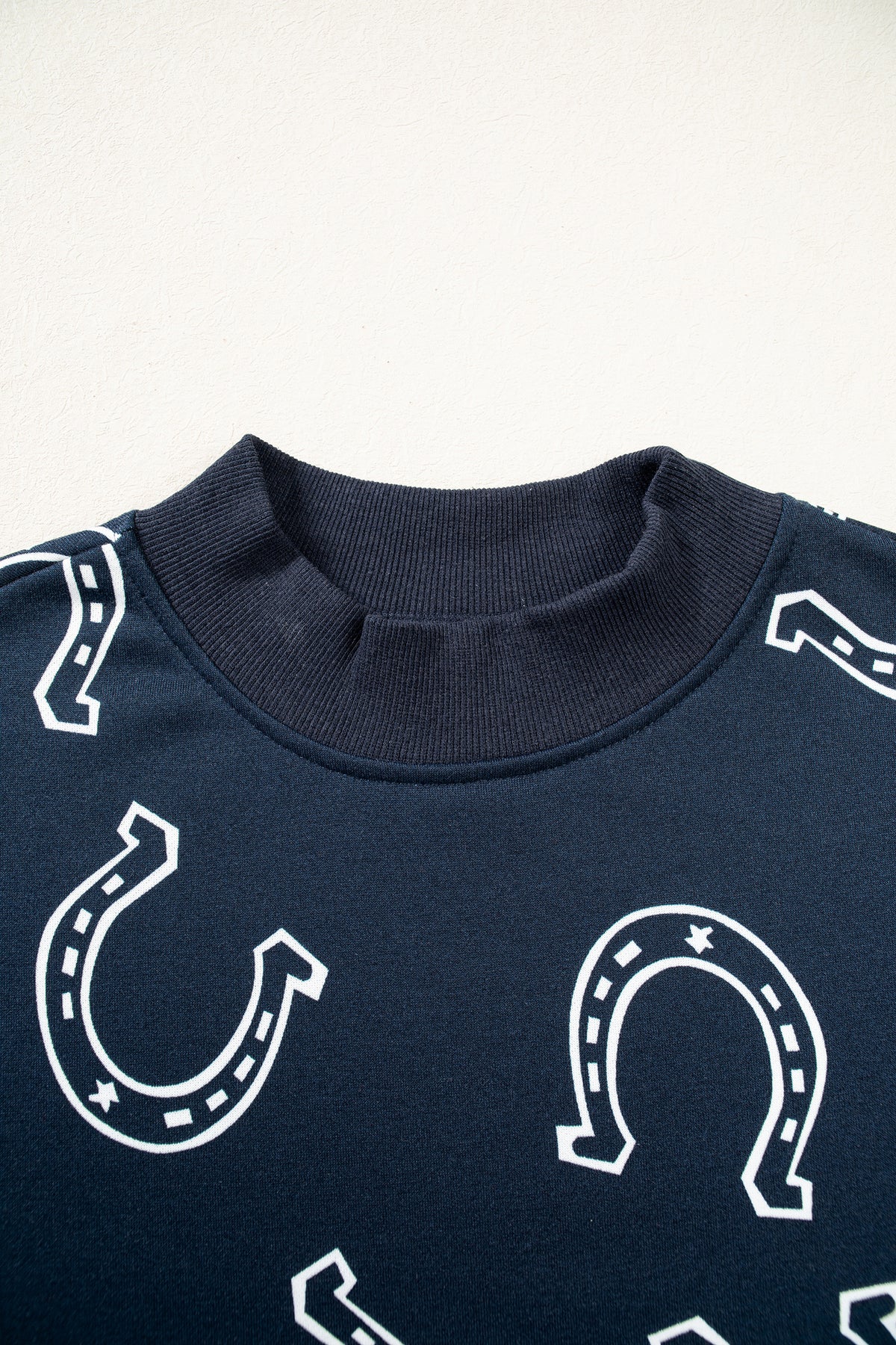Horseshoe Print Mock Neck Casual Pullover Sweatshirt/2 Colors Options