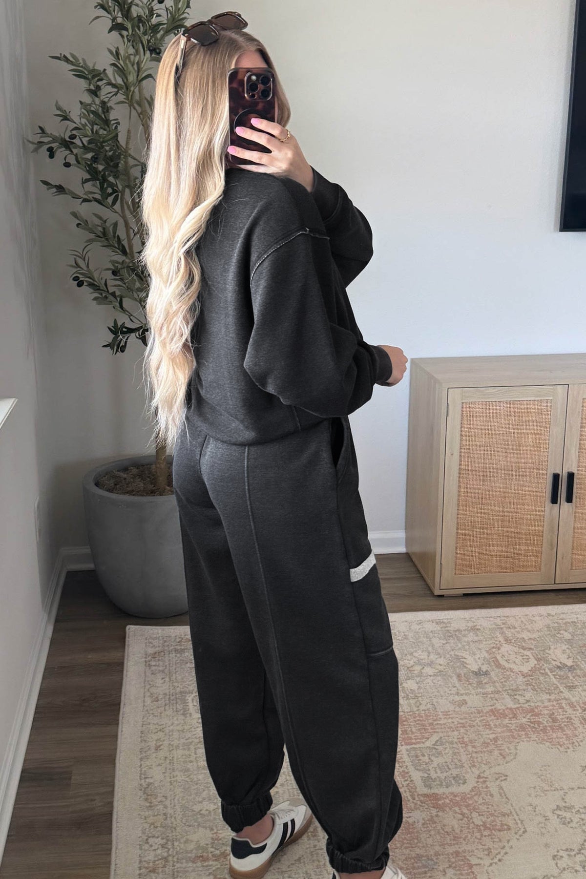 Solid Colorblock Jogger Pants Set